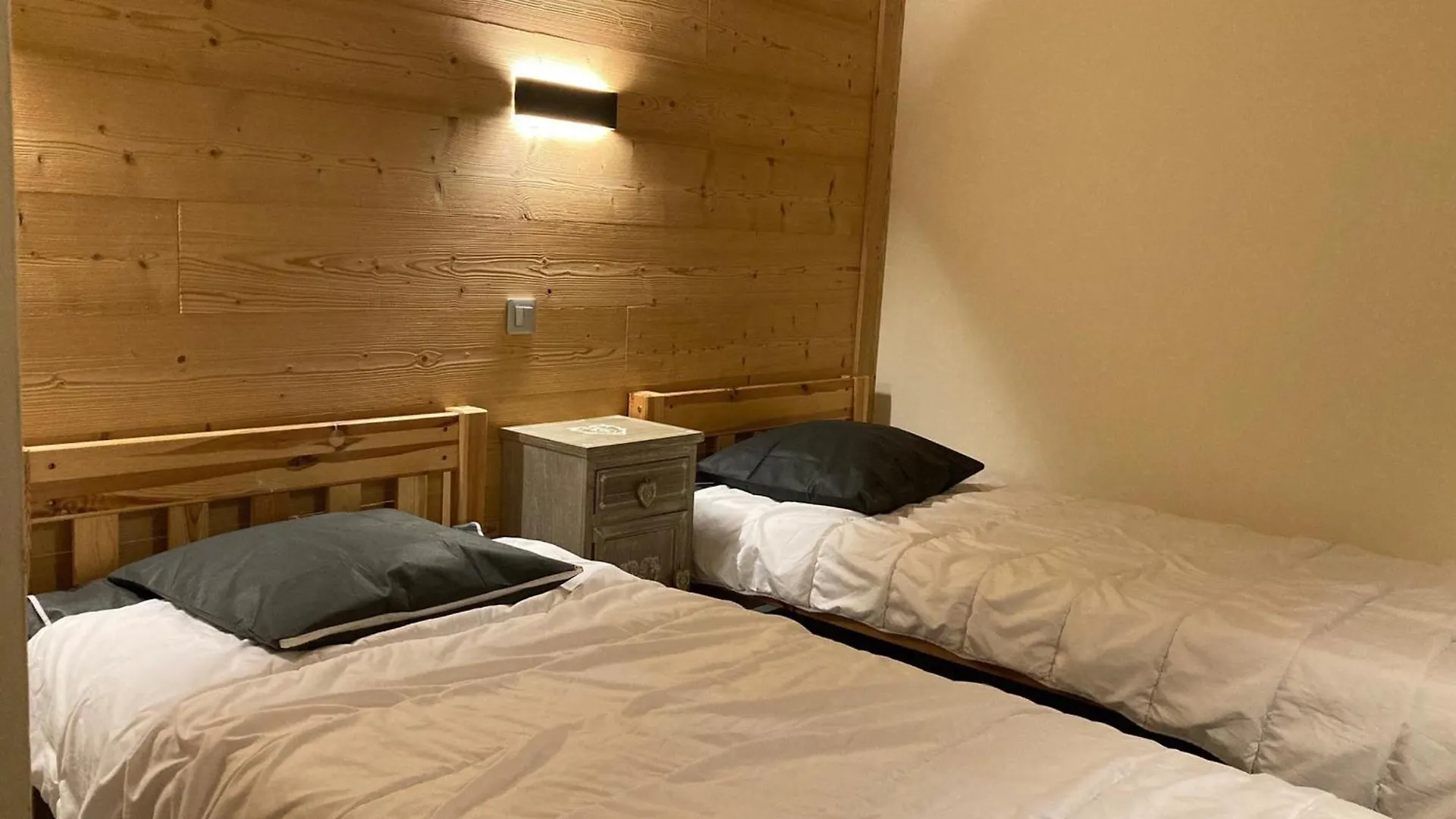 Apartment Grand Appart Lumineux 7 Pieces, 250M Pistes, 10 Pers, Animaux Admis - Fr-1-811-13 Les Deux Alpes France